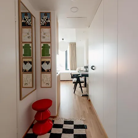 Cool Living In Modern, Chic 14th-floor Studio Διαμέρισμα